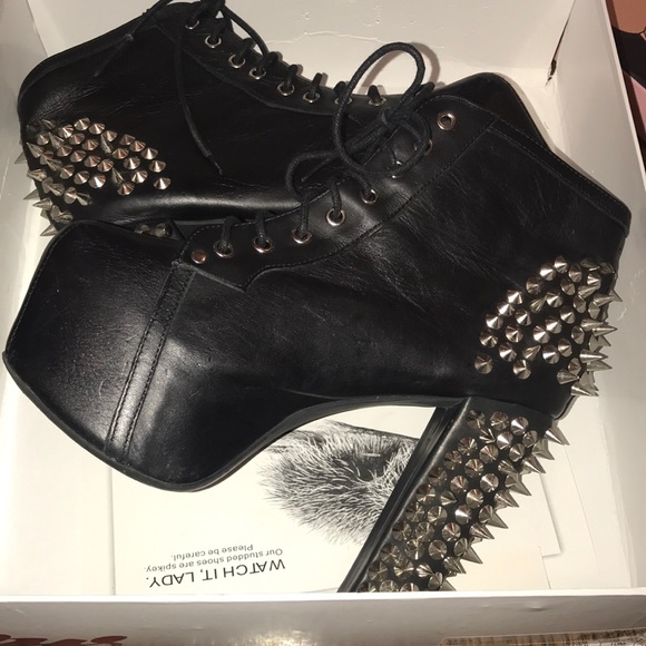 Jeffrey Campbell Shoes - Jeffrey Campbell spike shoes 🔥💣